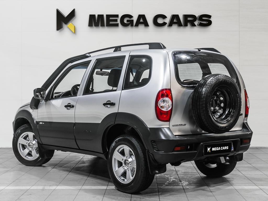 фото автомобиля 3