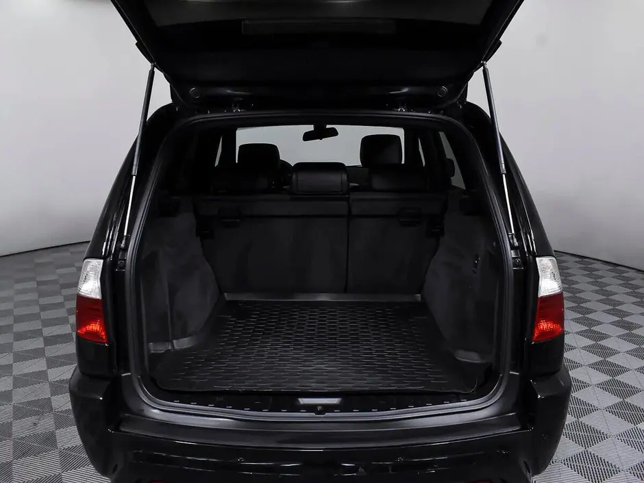 «Авто на Неве»