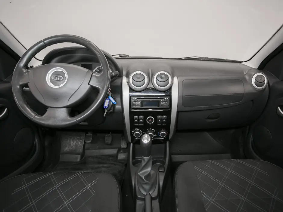 «Авто на Неве»