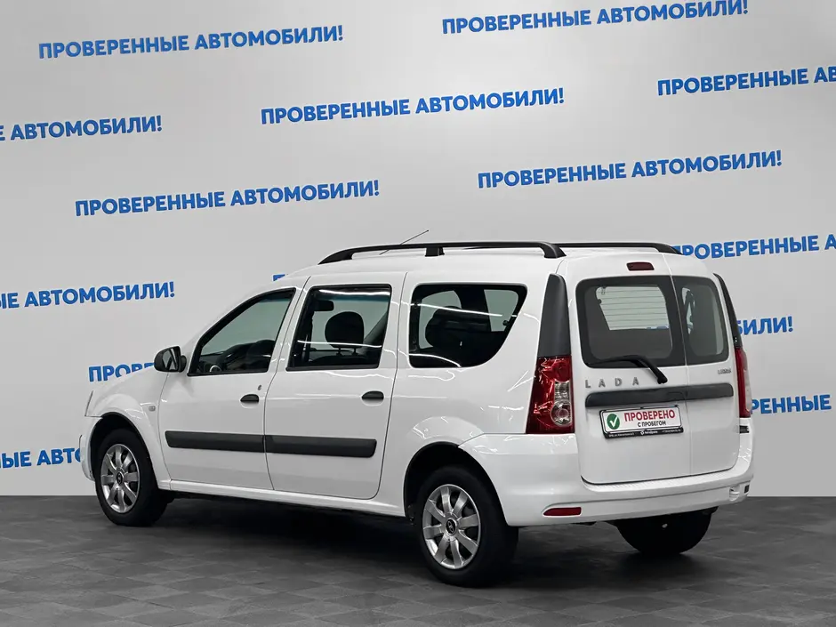 «Авто на Неве»