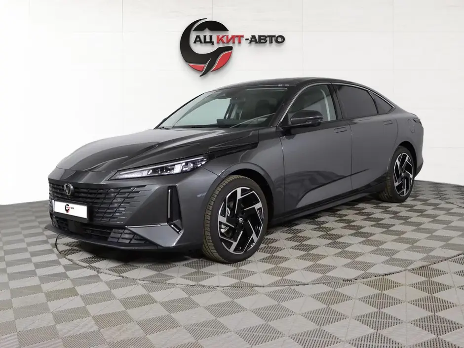 Changan Lamore, 2024 г.