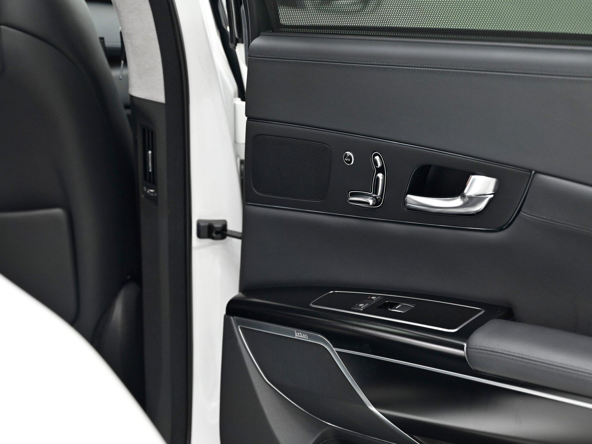 фото автомобиля 12