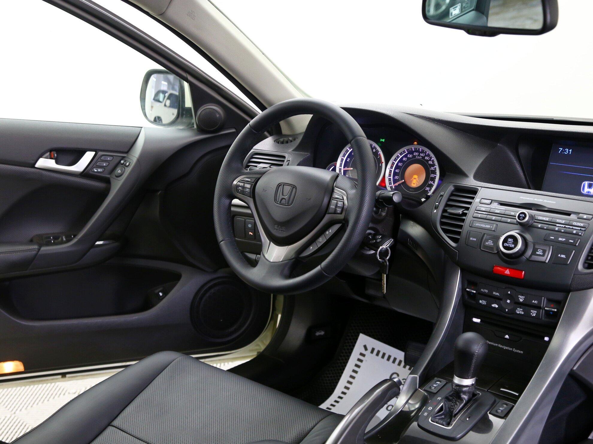 фото автомобиля 10