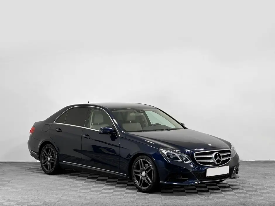 «Авто на Неве»