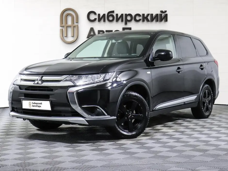 Mitsubishi Outlander, 2017 г.