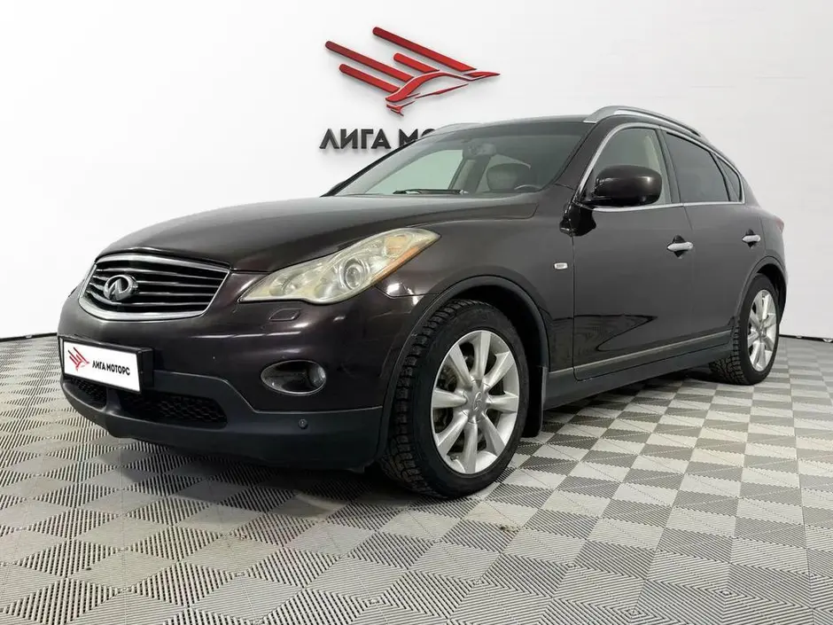 Infiniti EX, 2009 г.