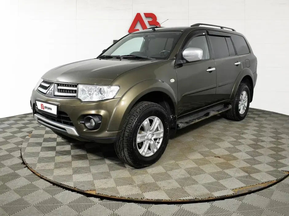 Mitsubishi Pajero Sport, 2014 г.