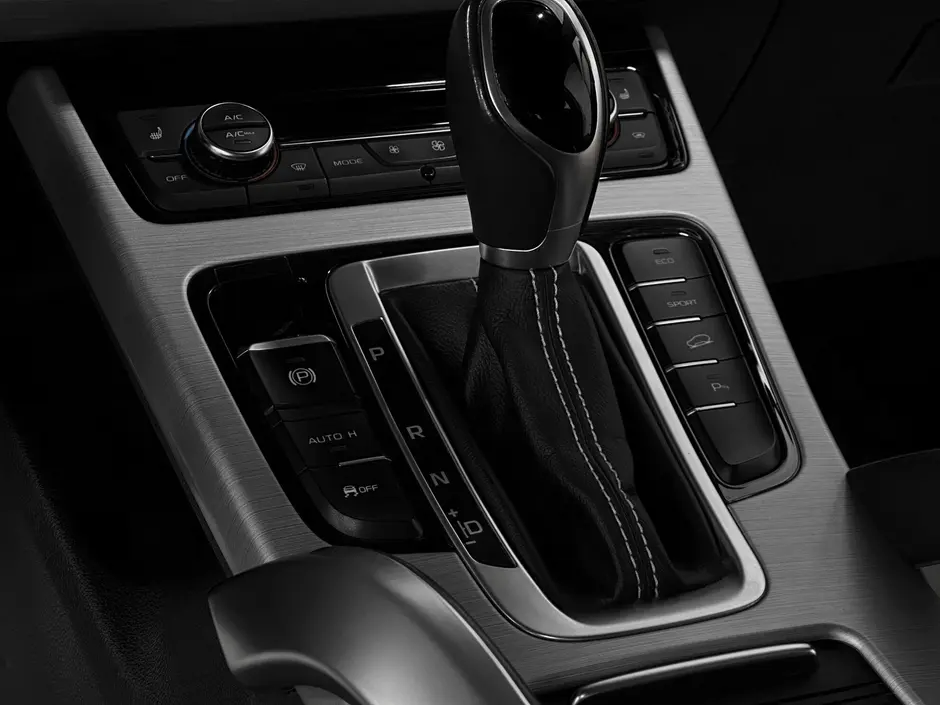 «Авто на Неве»