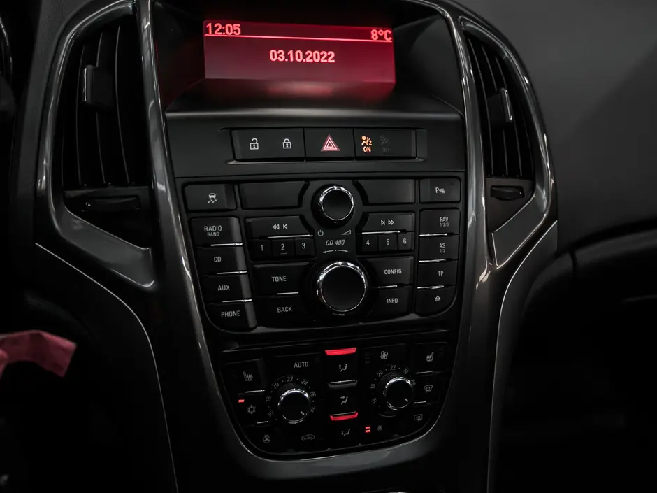 «Авто на Неве»