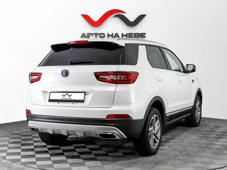 «Авто на Неве»
