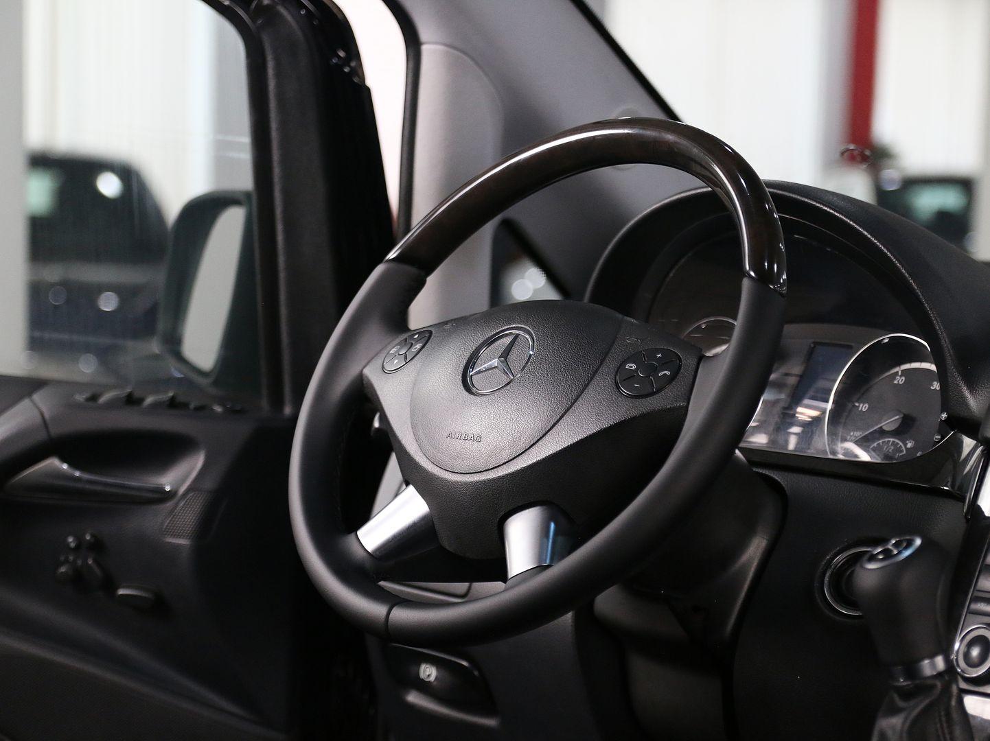 фото автомобиля 15