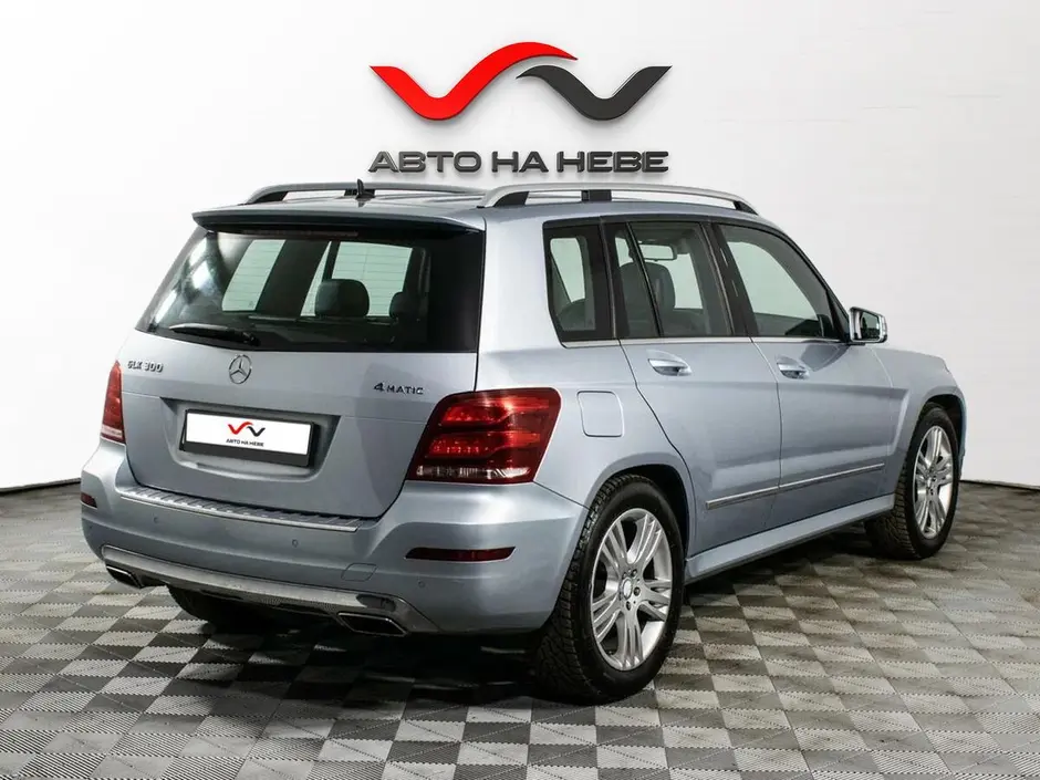 «Авто на Неве»