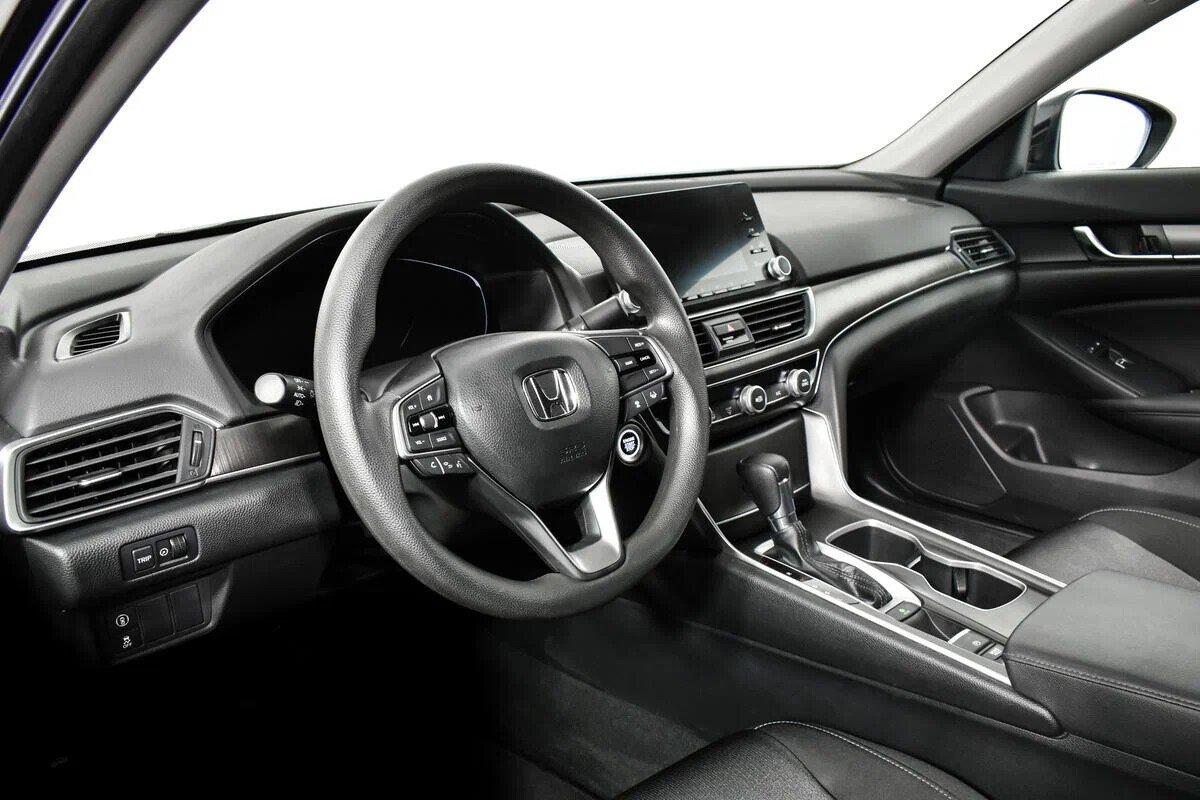 фото автомобиля 11