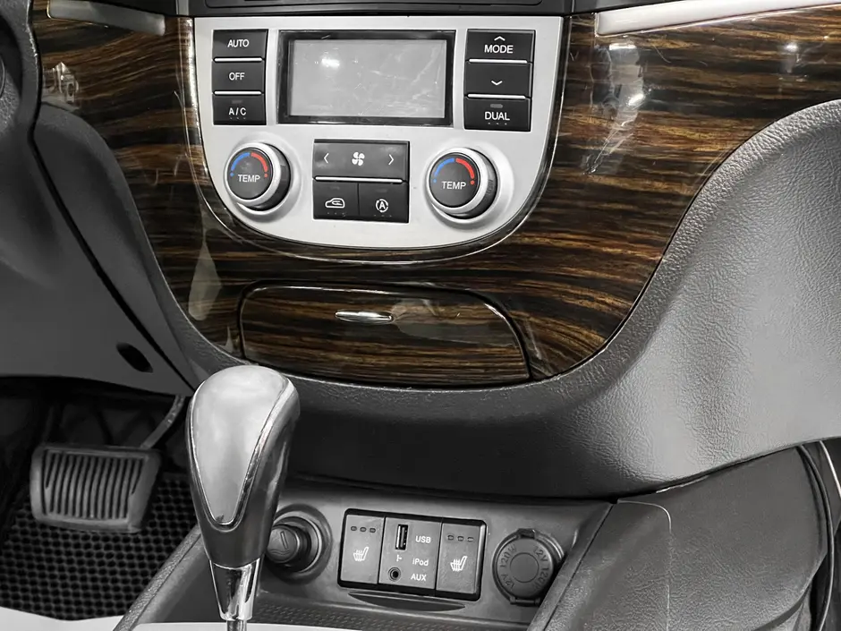 «Авто на Неве»