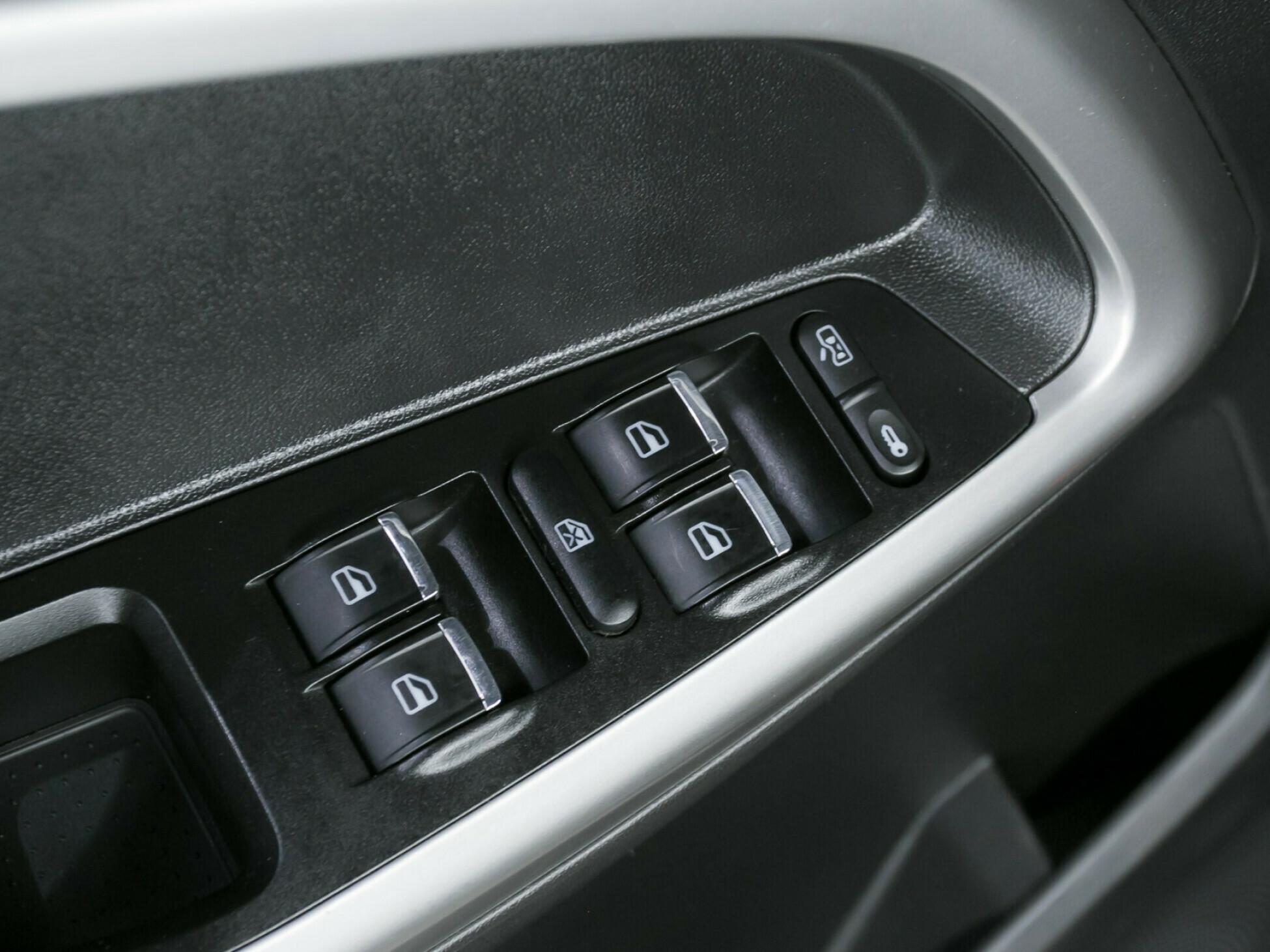 фото автомобиля 11