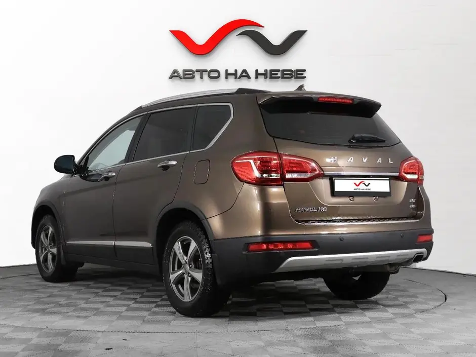 «Авто на Неве»