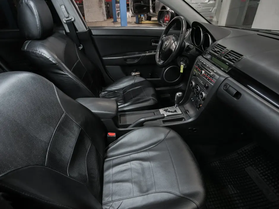 «Авто на Неве»