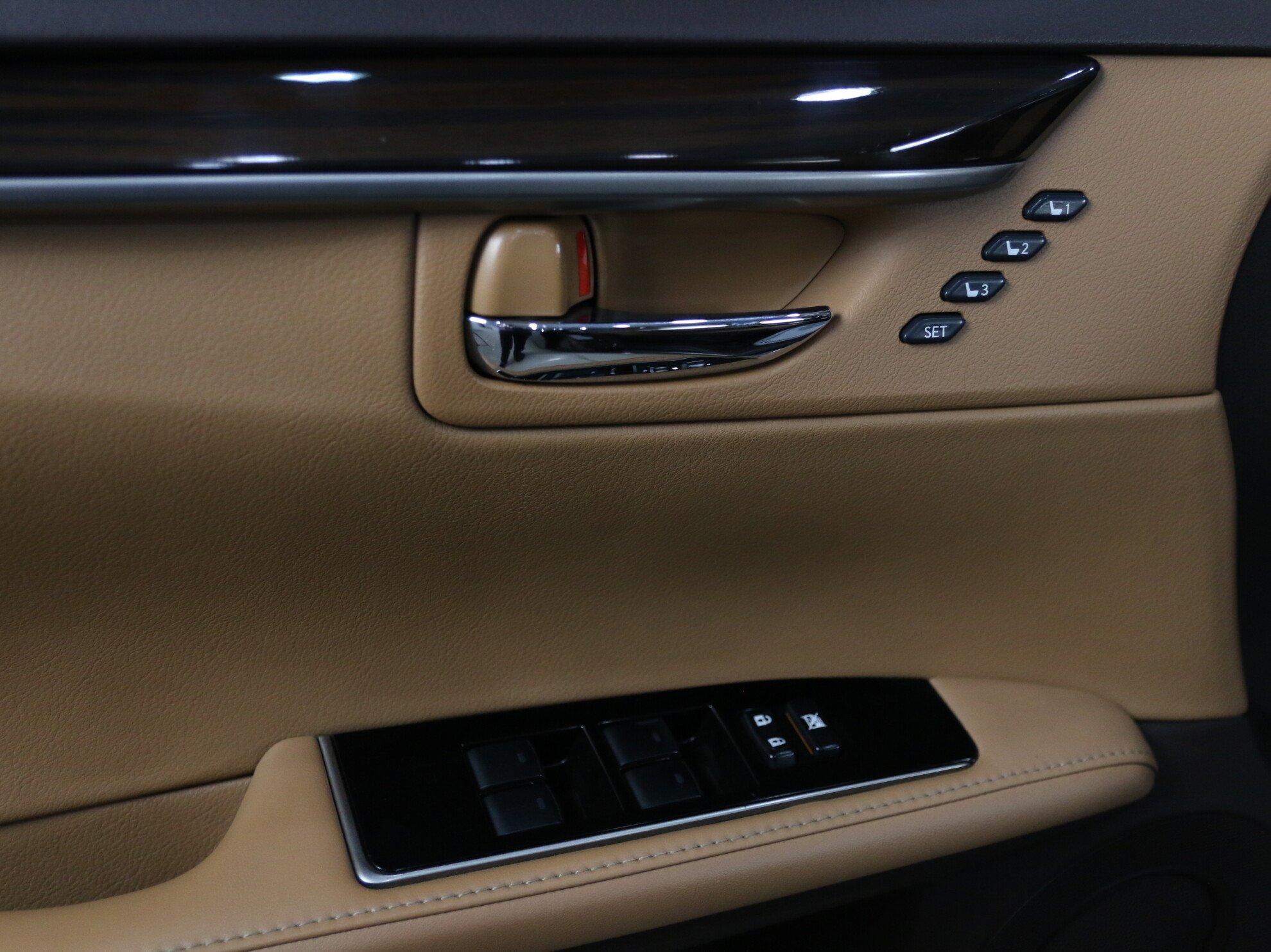 фото автомобиля 10