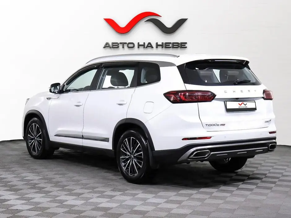 «Авто на Неве»