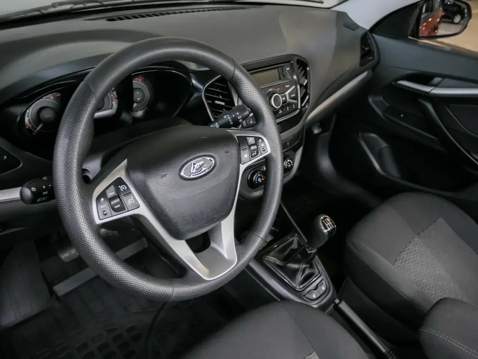 «Авто на Неве»