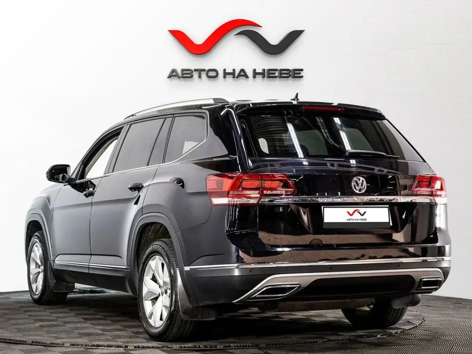 «Авто на Неве»