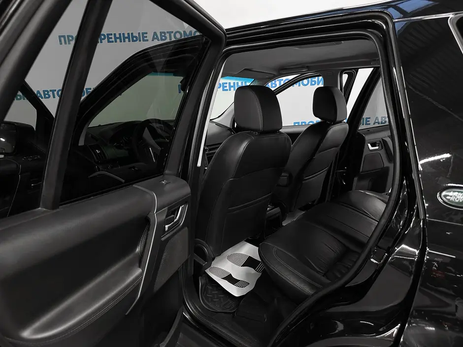 «Авто на Неве»