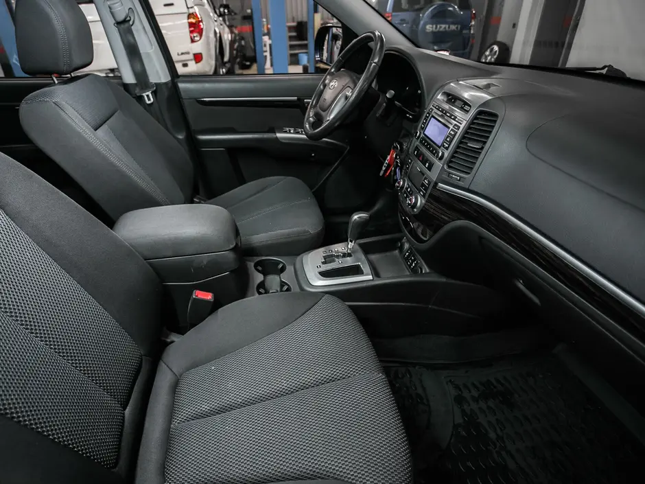 «Авто на Неве»