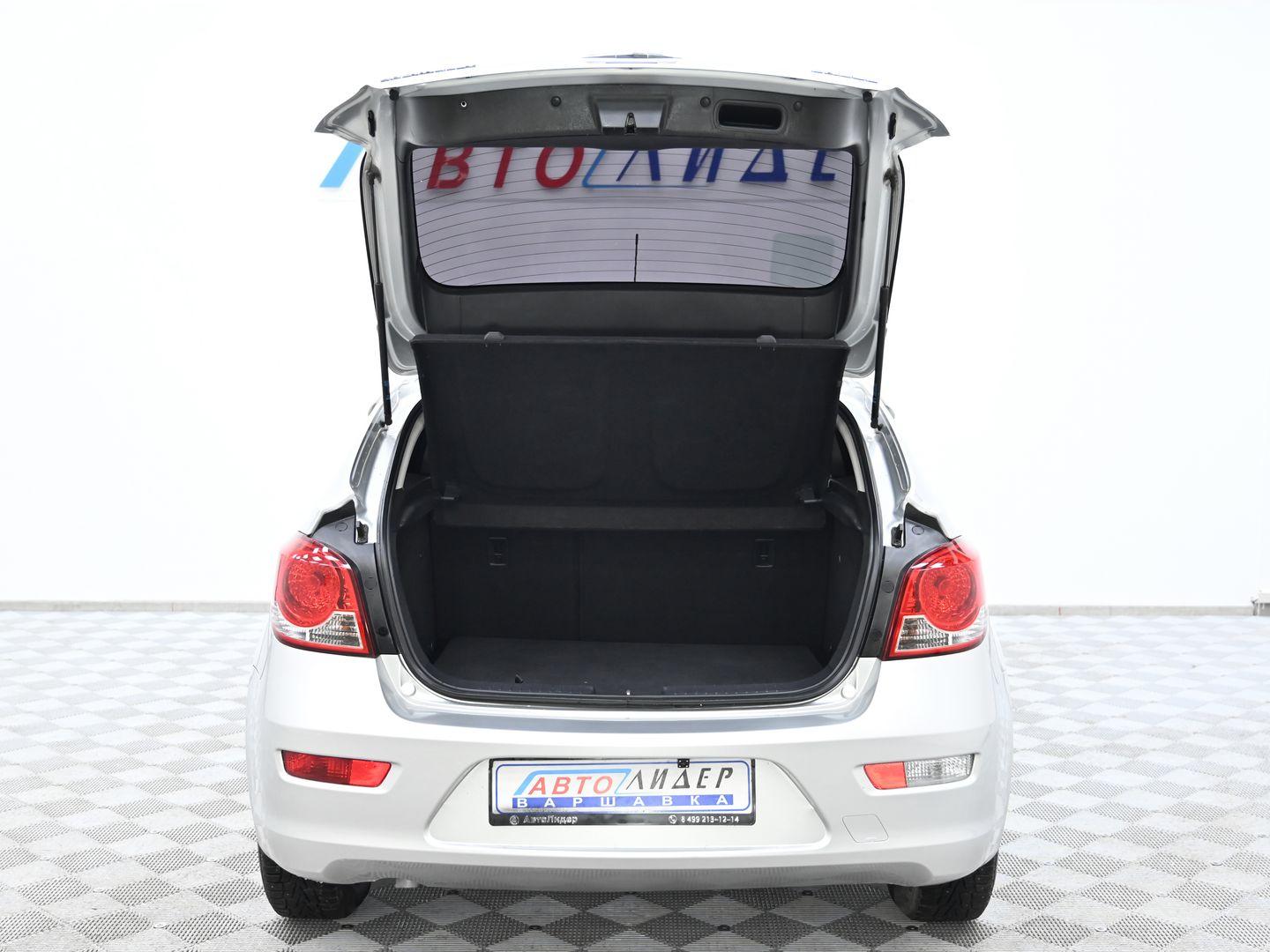 фото автомобиля 12