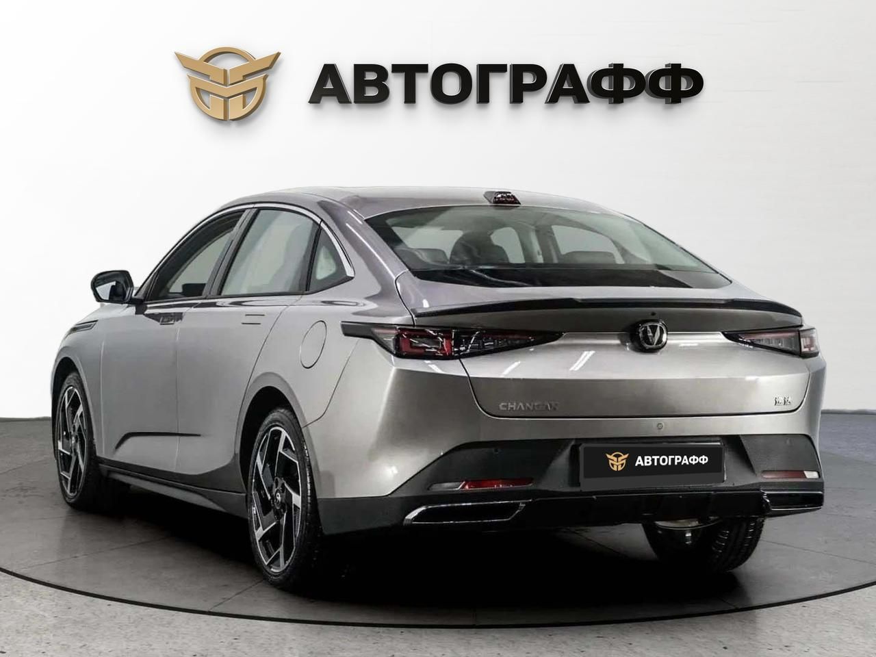 фото автомобиля 3