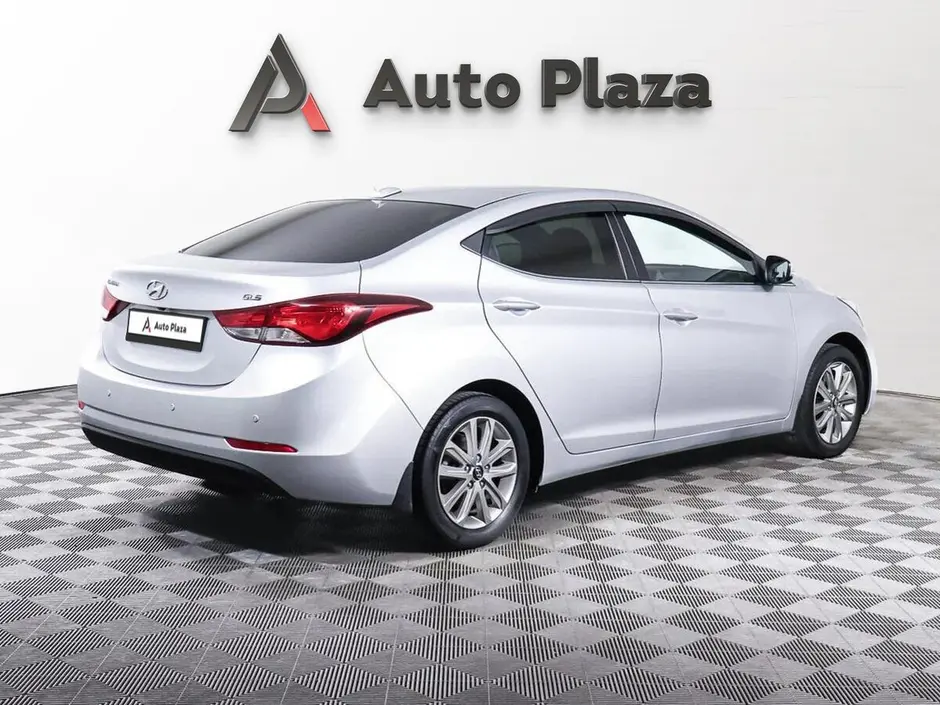 AutoPlaza