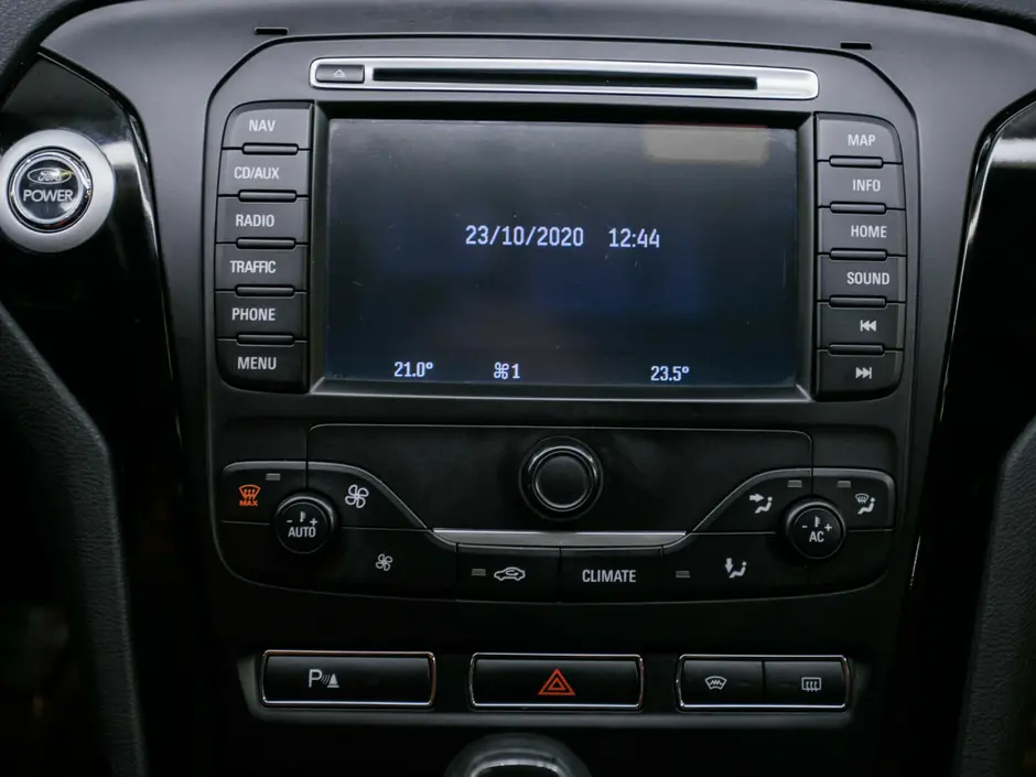 «Авто на Неве»