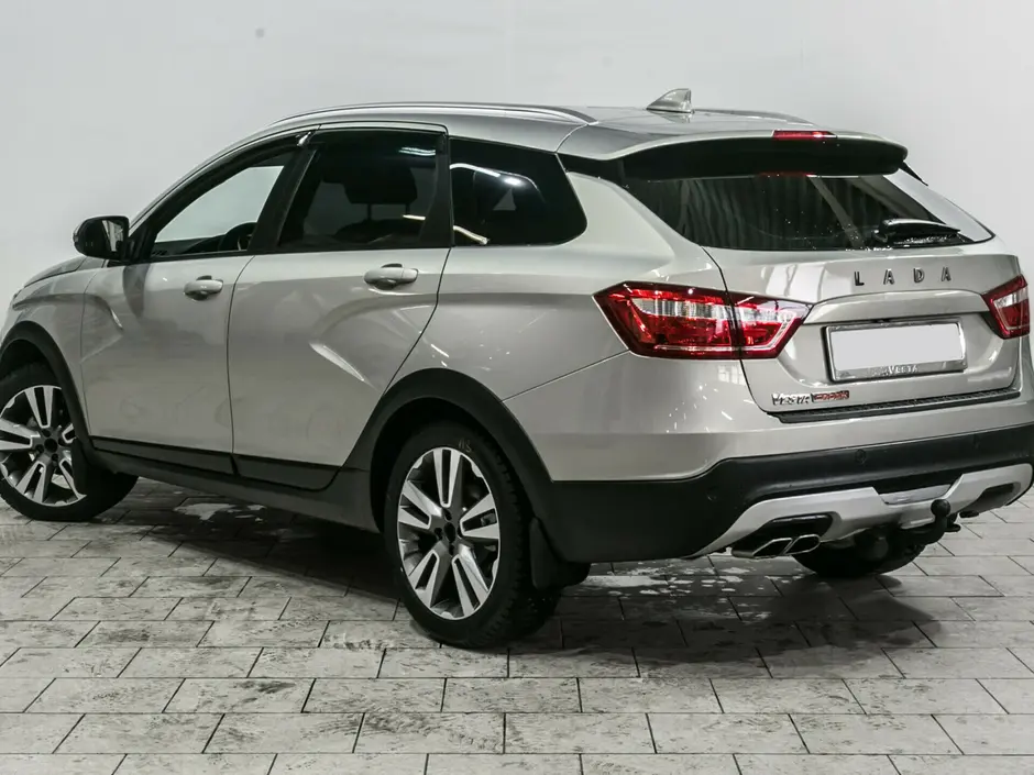 «Авто на Неве»