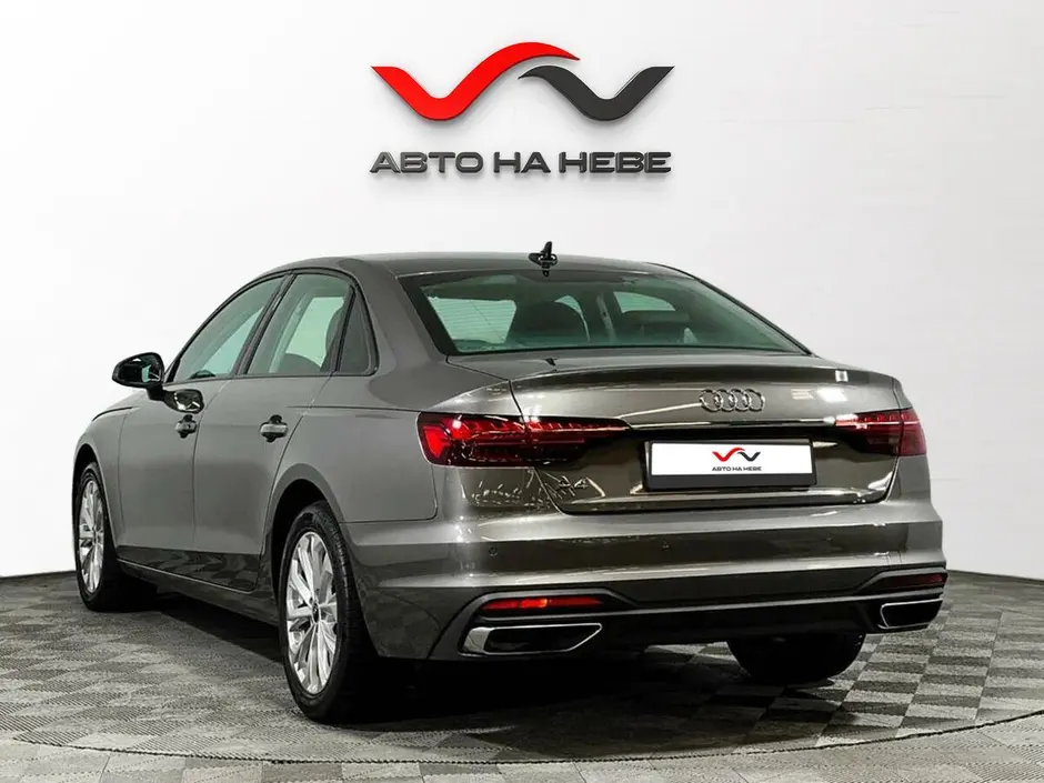 «Авто на Неве»