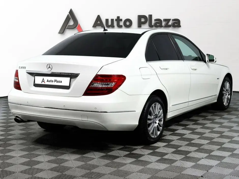 AutoPlaza