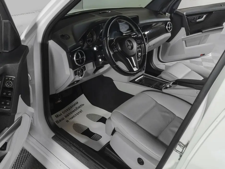 «Авто на Неве»