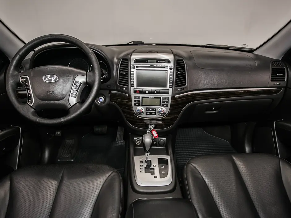 «Авто на Неве»