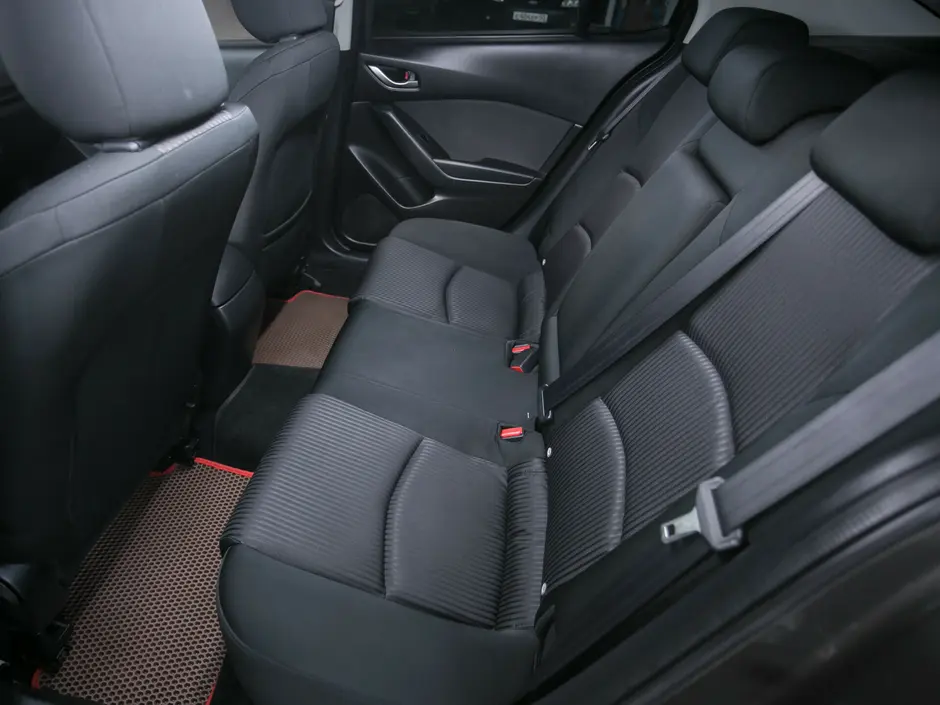 «Авто на Неве»