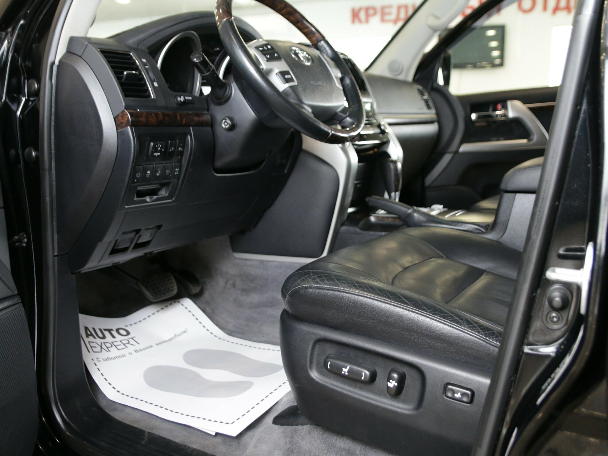 фото автомобиля 16