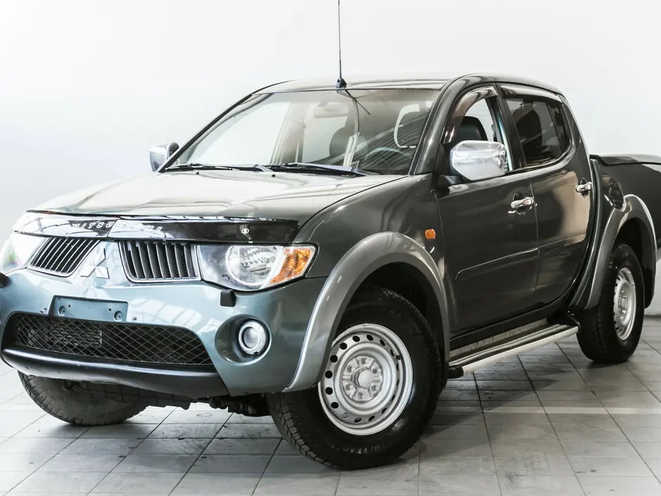 «Авто на Неве»