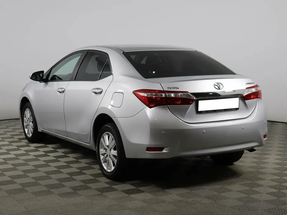 «Авто на Неве»