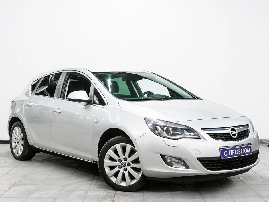 «Авто на Неве»