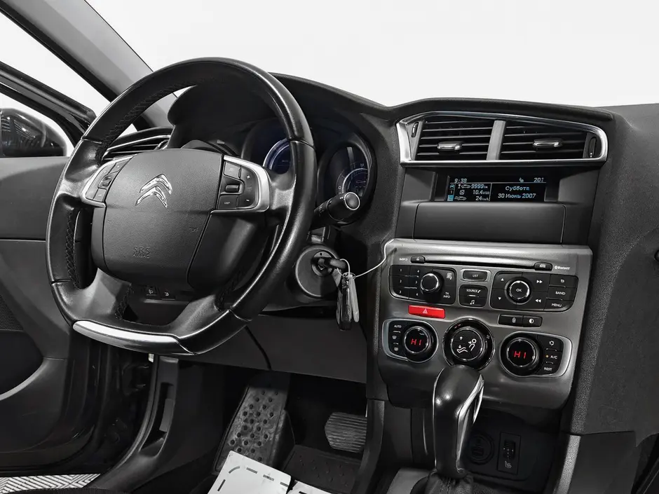 «Авто на Неве»