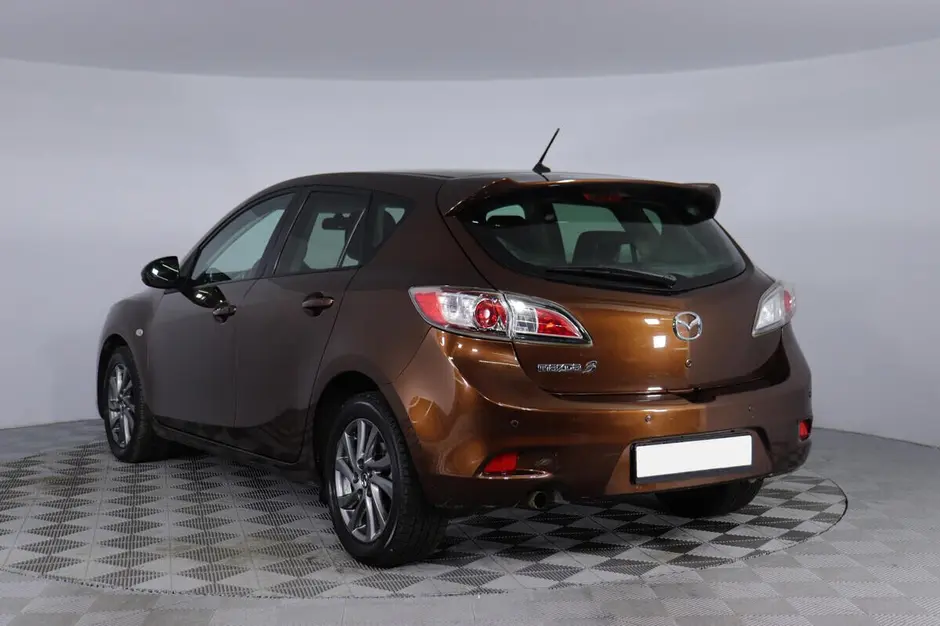 «Авто на Неве»