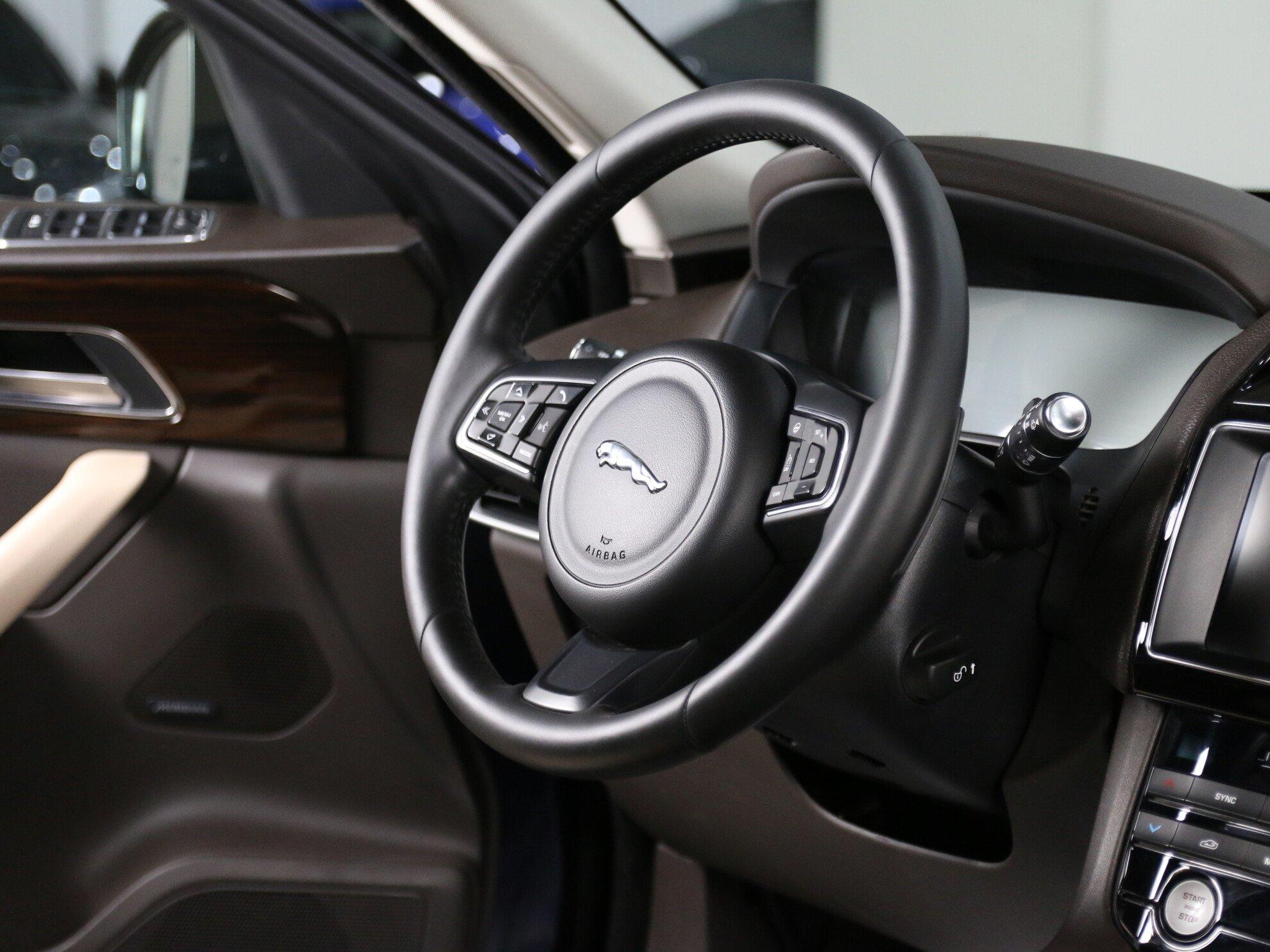 фото автомобиля 14