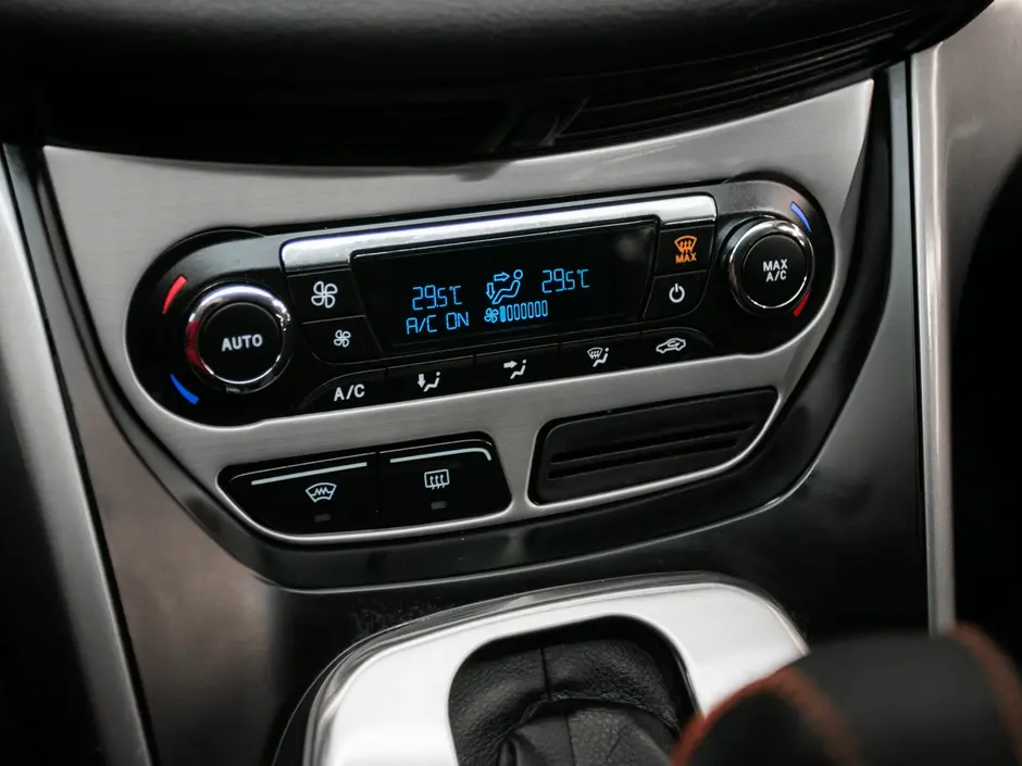 «Авто на Неве»