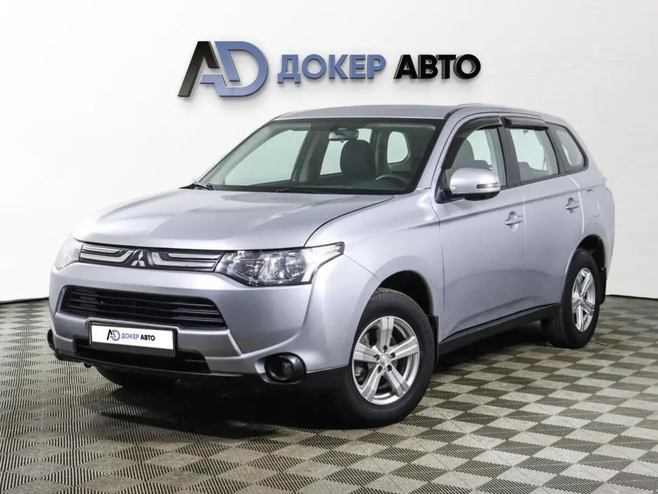Mitsubishi Outlander, 2012 г.