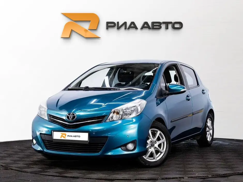 Toyota Yaris, 2012 г.