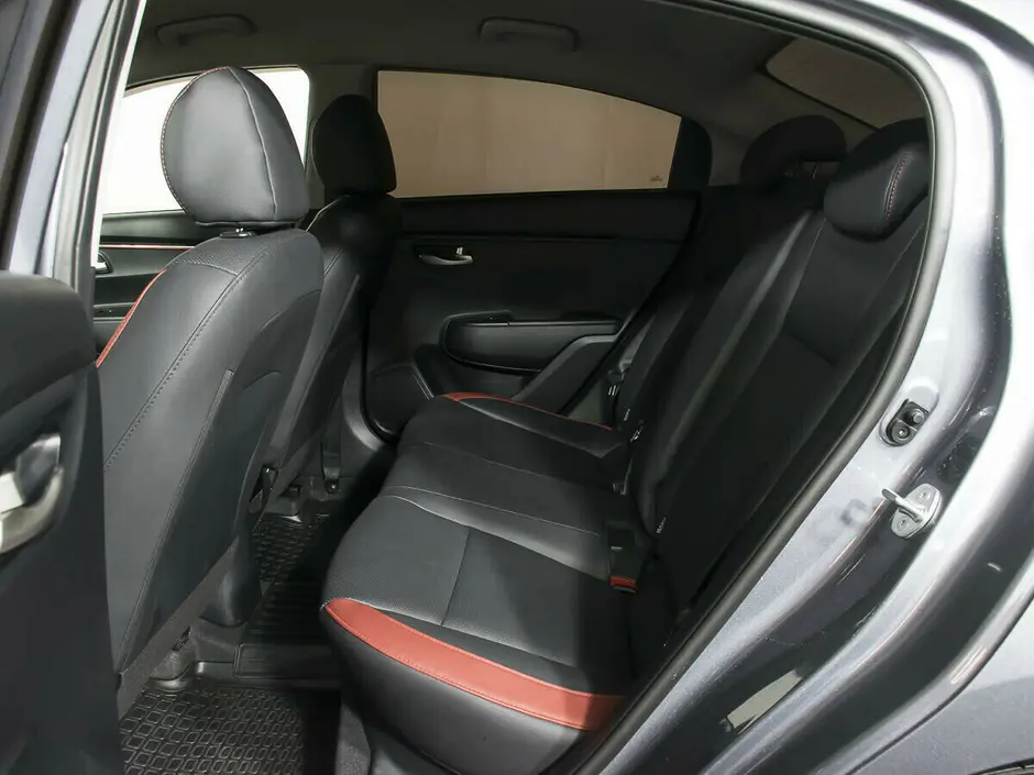 «Авто на Неве»