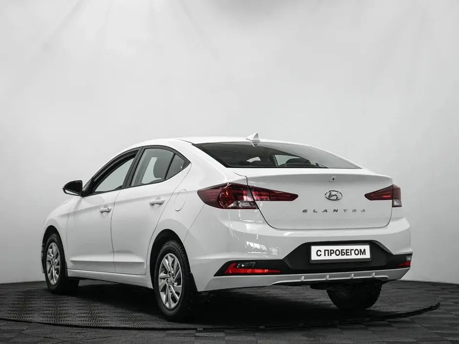 «Авто на Неве»