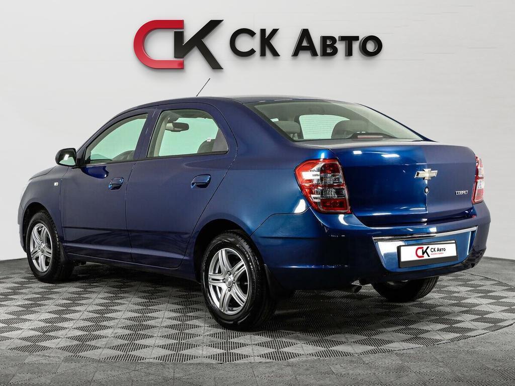 фото автомобиля 3